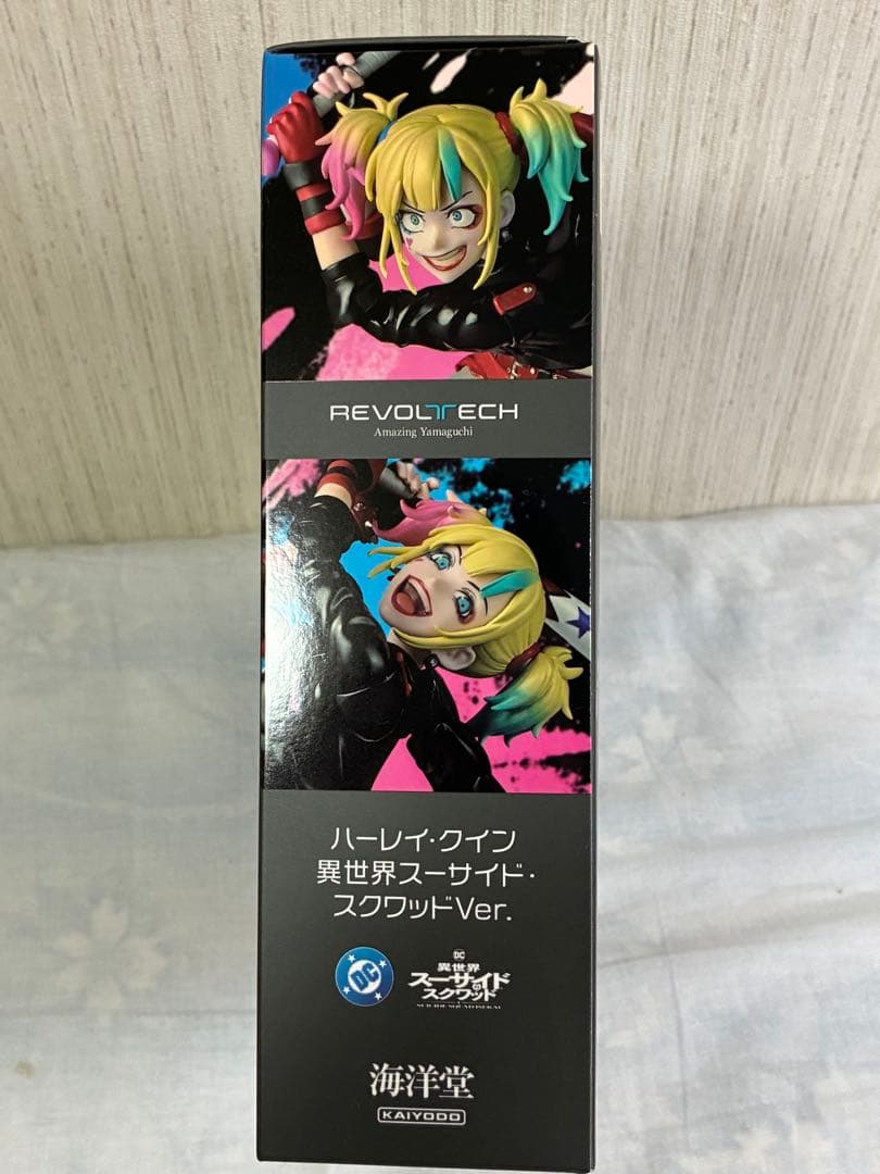 [新品未開封](特典付き) リボルテック　ハーレイ・クイン　異世界S・S Ver