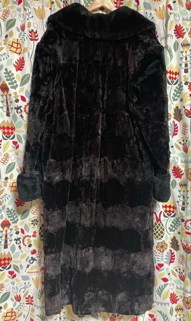 杉*家様 ロシア製 benka ボーダー メンズファーコート ムートン 本革 刺