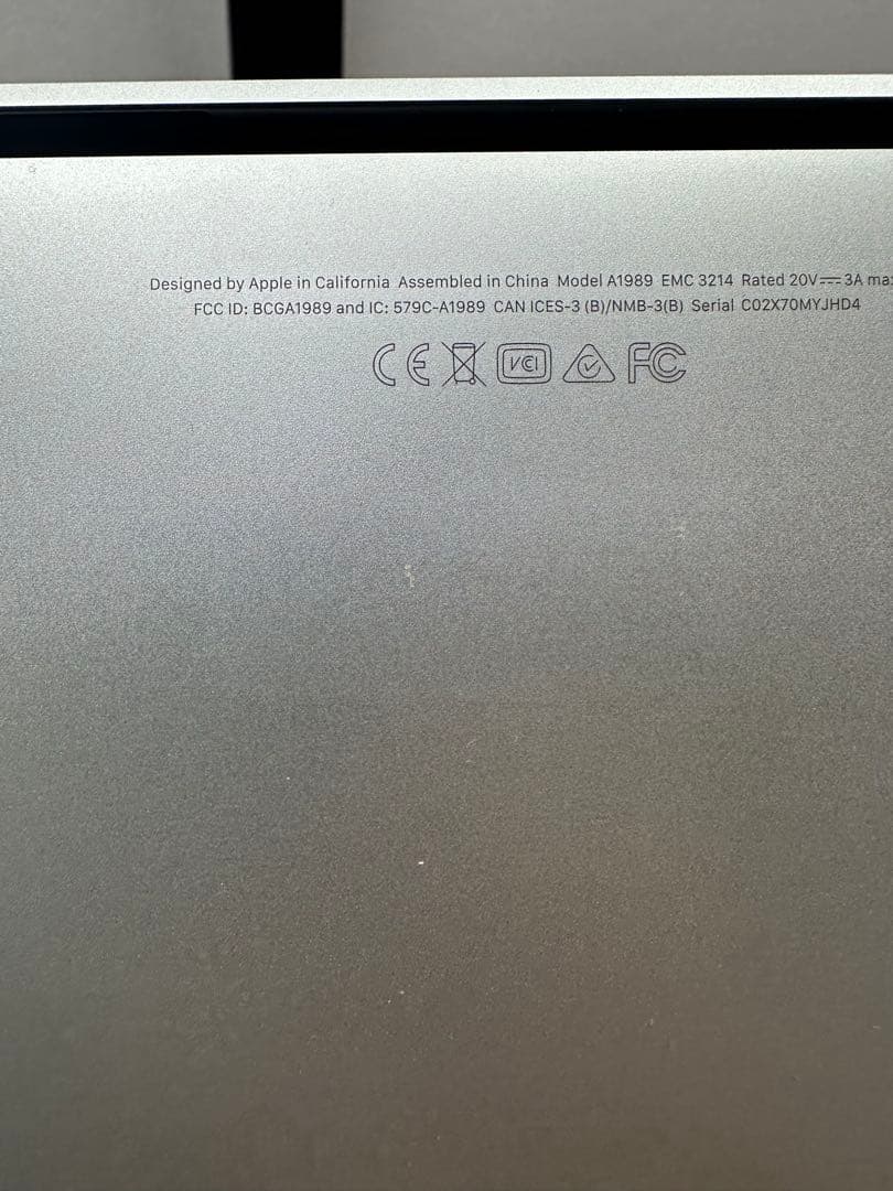 Macbook Pro まとめてジャンク品の出品