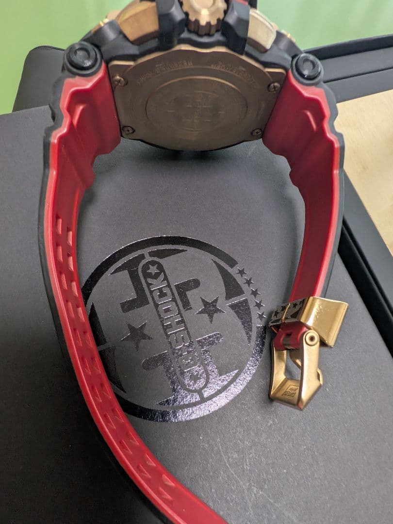 G-SHOCK 35周年記念モデルGPW-2000TFB-1AJR