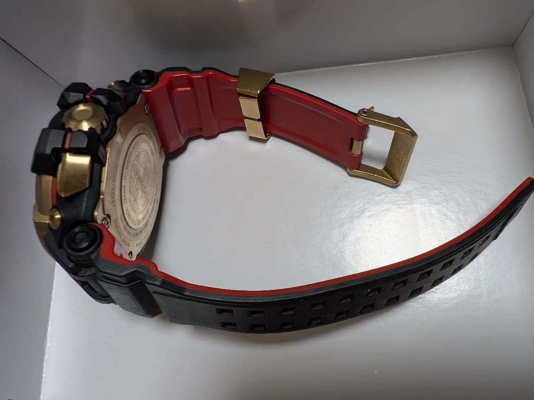 G-SHOCK 35周年記念モデルGPW-2000TFB-1AJR