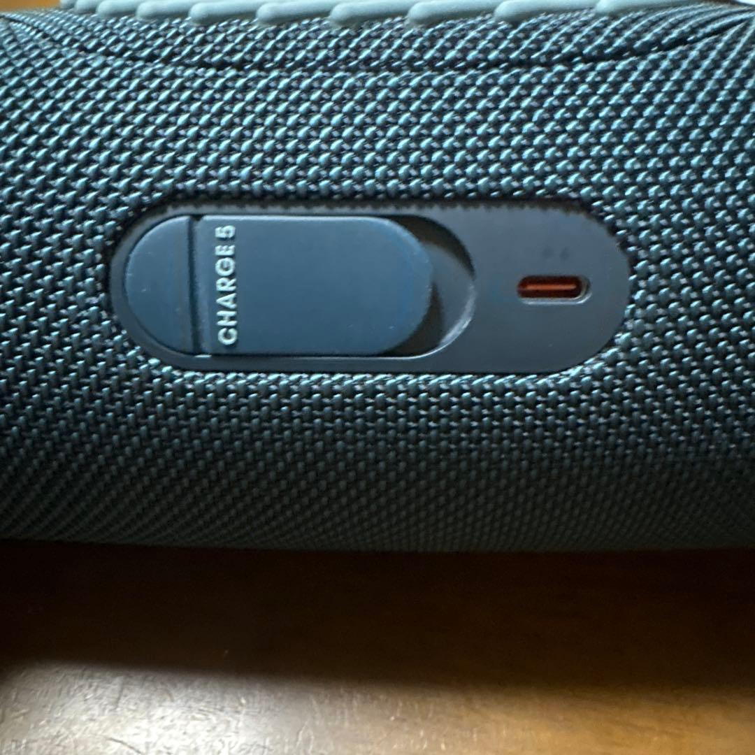 JBL ワイヤレススピーカー　CHARGE5 ブルー