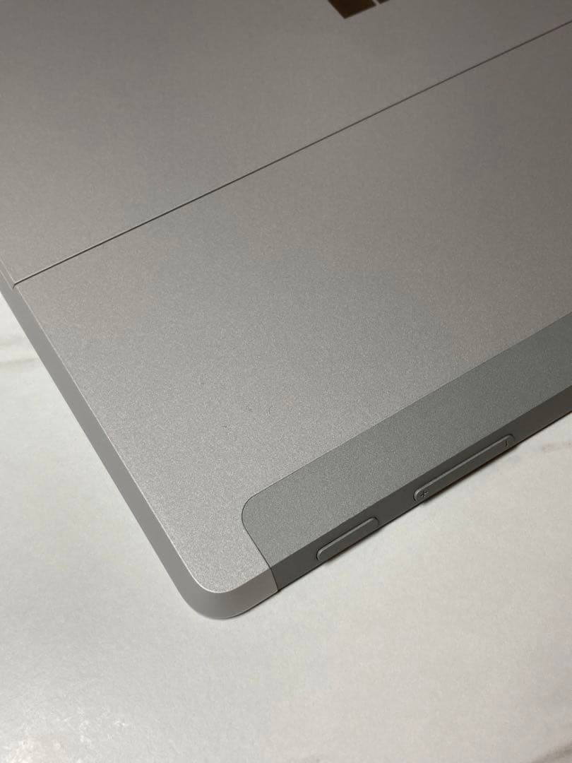 Windowsノート本体 Surface Go3 pentium Gold 6500Y 8GB 128GB