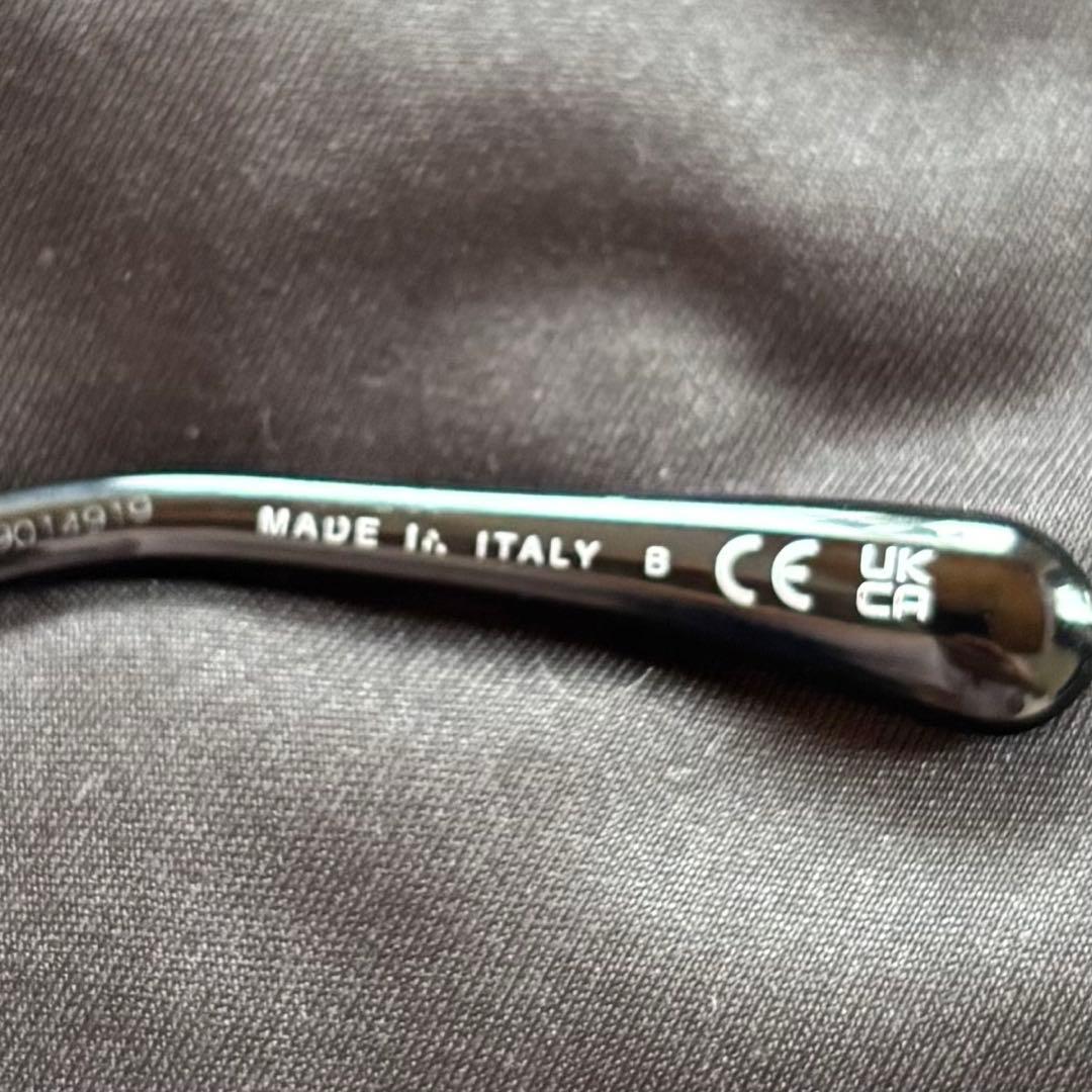 CHANEL CCマーク ホワイトロゴ サングラス ブラック　5422-B-A