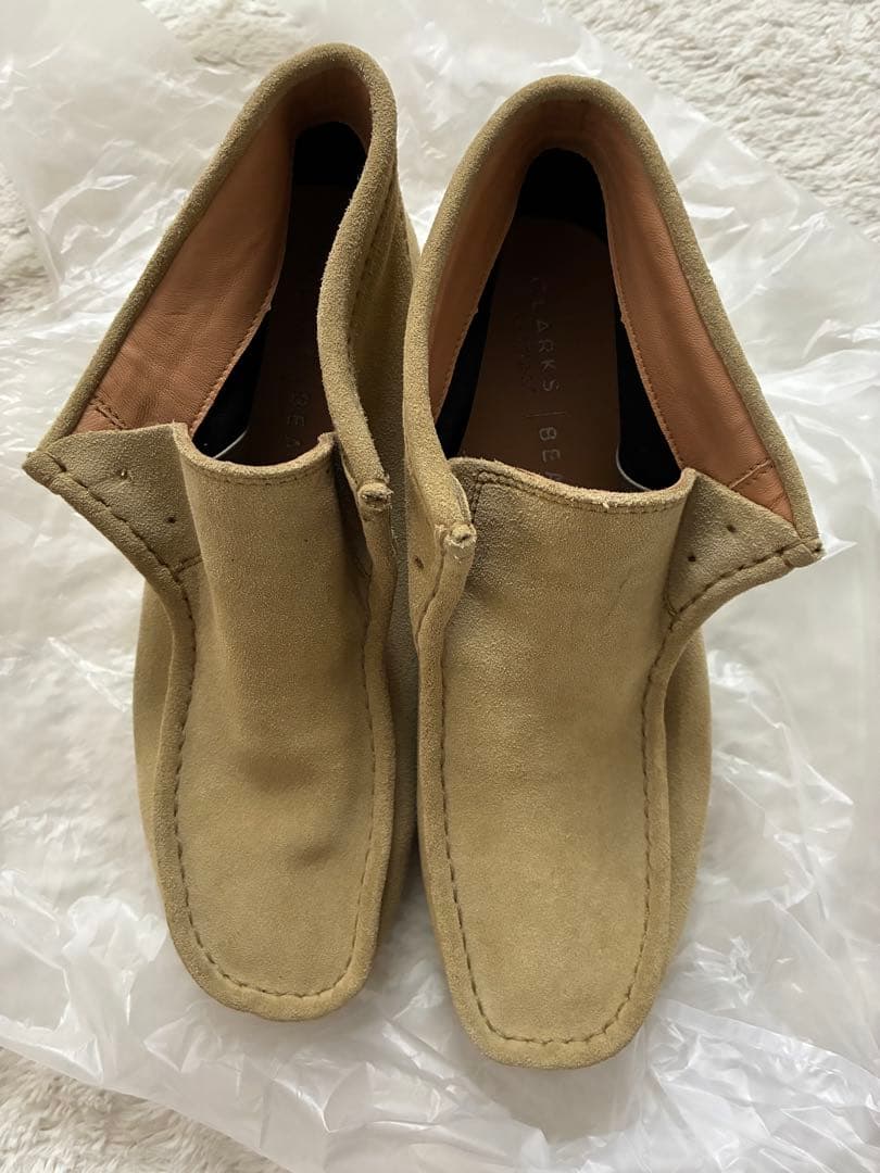 クラークス ビームス別注 コラボ ワラビー ゴアテックス 防水スエード