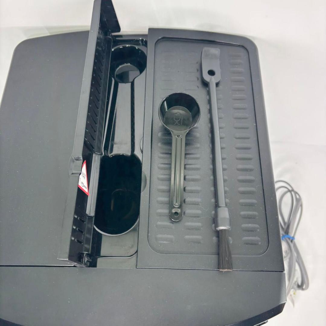 美品】DeLonghi Magnifica コーヒーマシン ESAM03110B