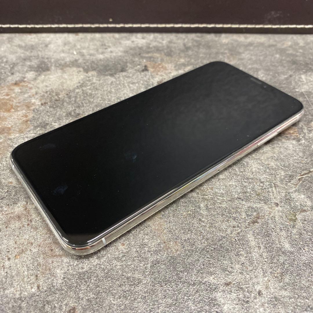 iPhone XS MAX SIMフリー シルバー 64GB