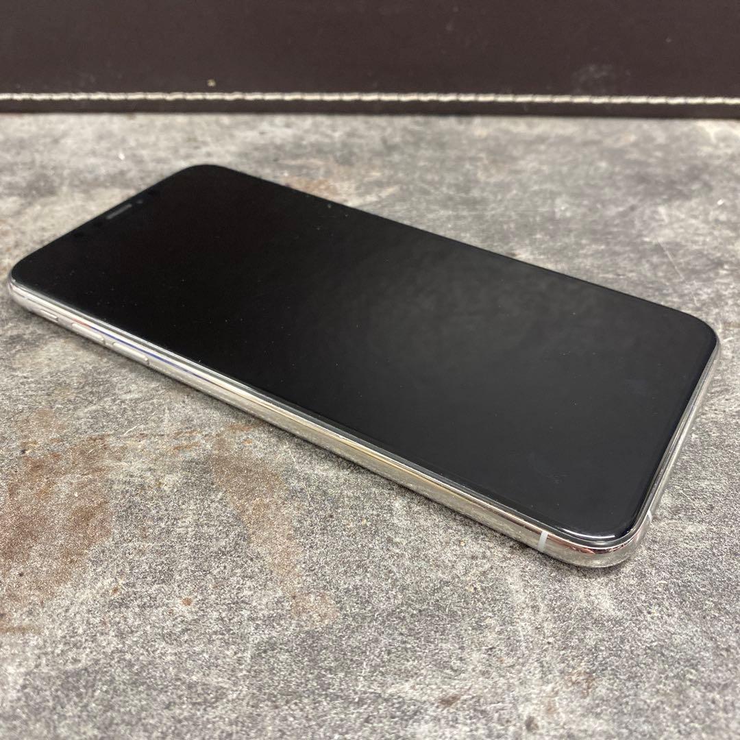 iPhone XS MAX SIMフリー シルバー 64GB