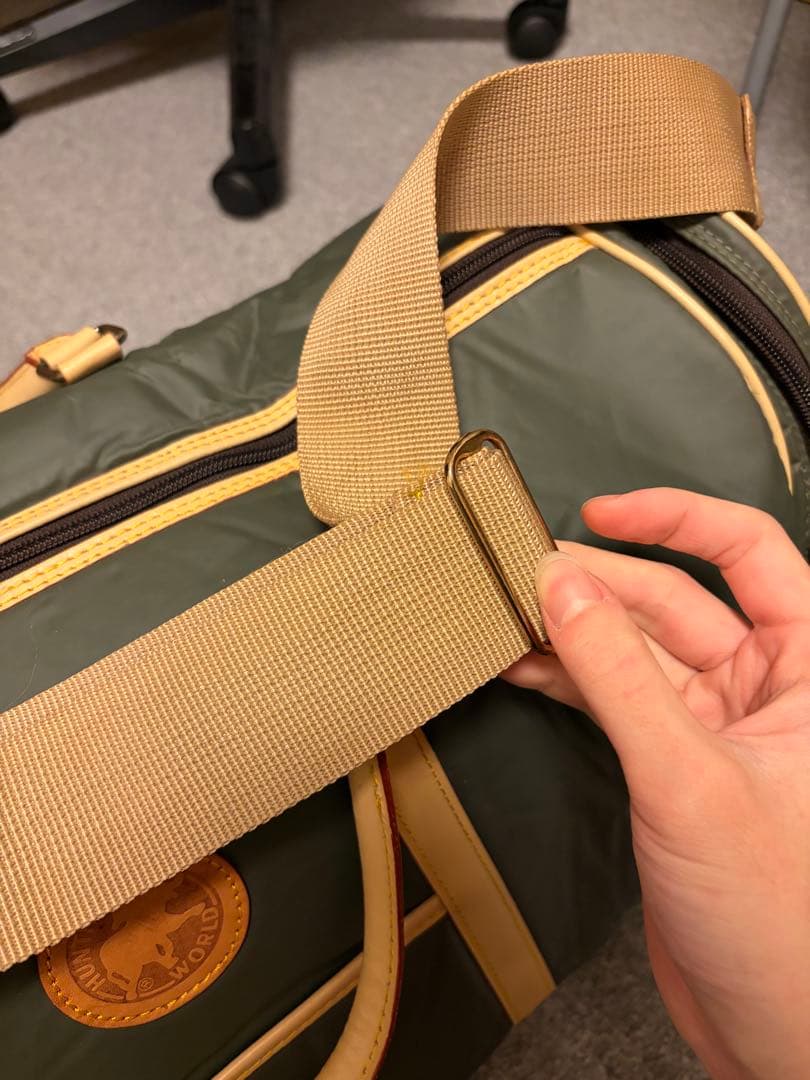 ハンティングワールド ボストンバッグ オリーブグリーン