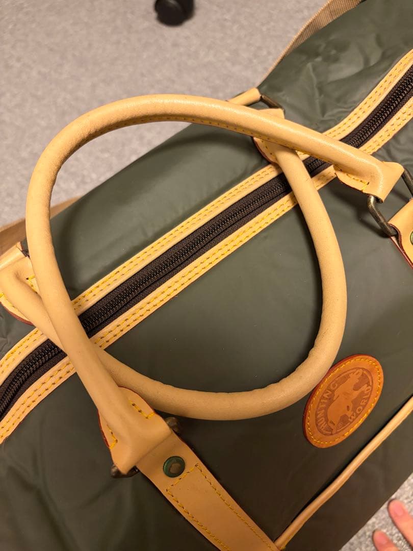 ハンティングワールド ボストンバッグ オリーブグリーン