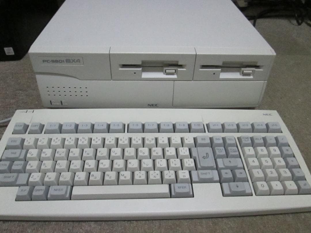 NEC PC-9801BX4 キーボード付き