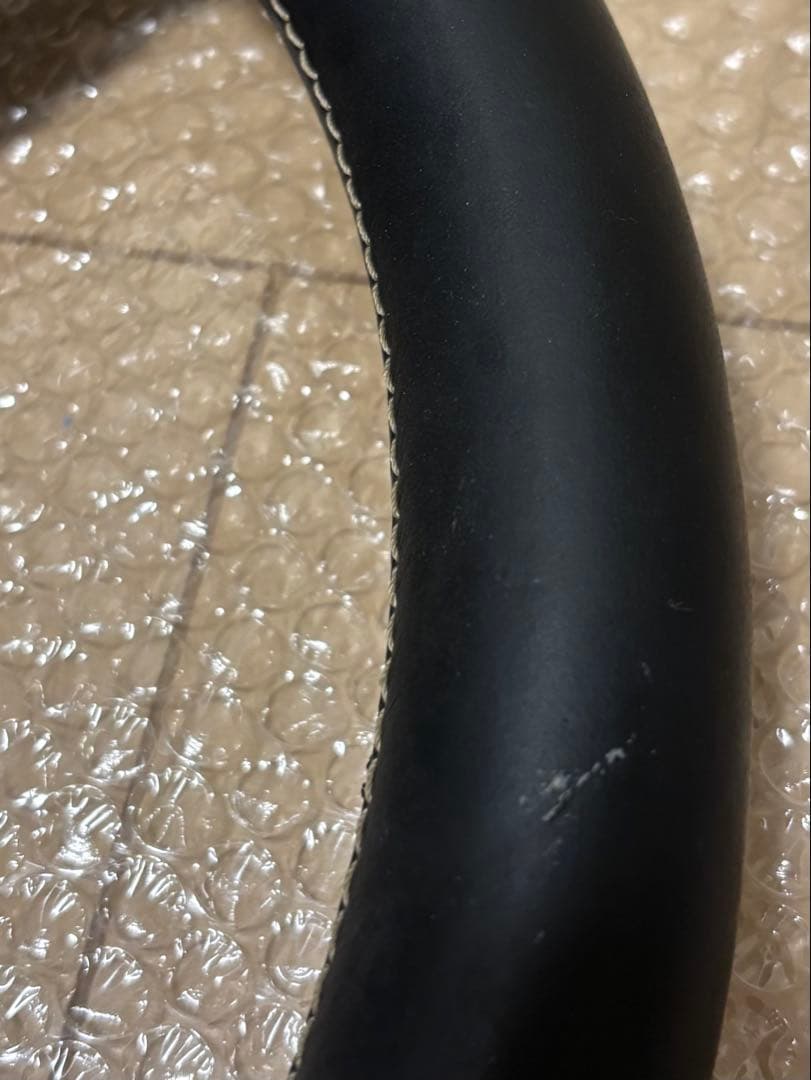 フェラーリ ステアリング MOMO