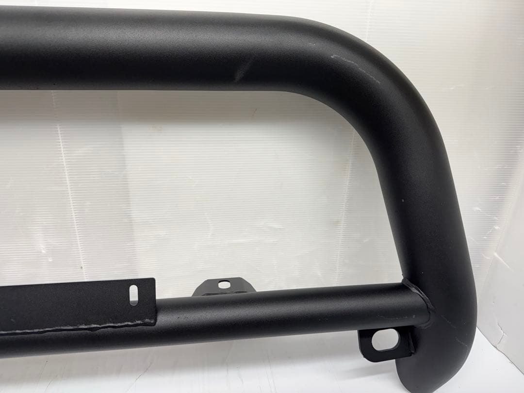 200系ハイエース バンパーガード マットブラック スチール製