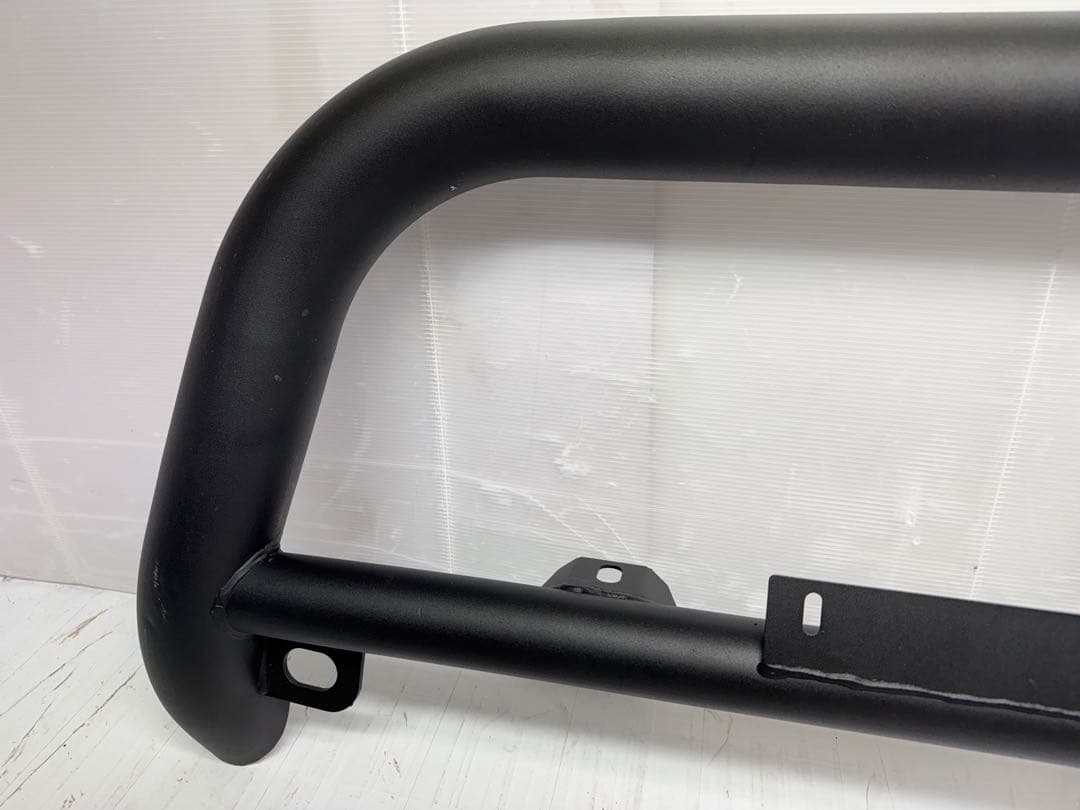 200系ハイエース バンパーガード マットブラック スチール製