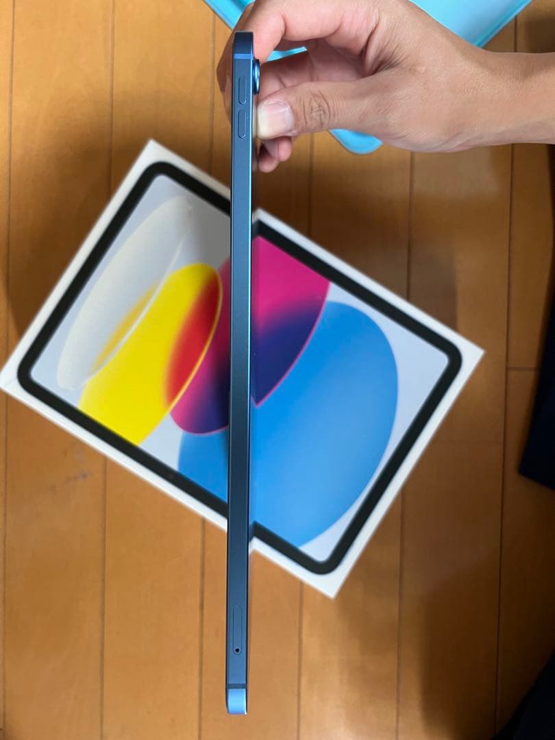 iPad (第10世代)WiFi＋Cellular 64GB ブルー 美品
