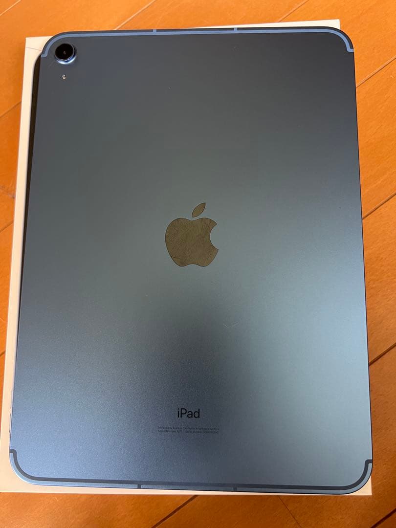 iPad (第10世代)WiFi＋Cellular 64GB ブルー 美品