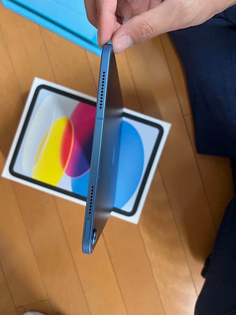 iPad (第10世代)WiFi＋Cellular 64GB ブルー 美品