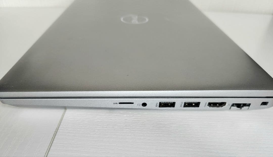 Windowsノート本体 Latitude5521 Corei7-11850H GeForce MX450