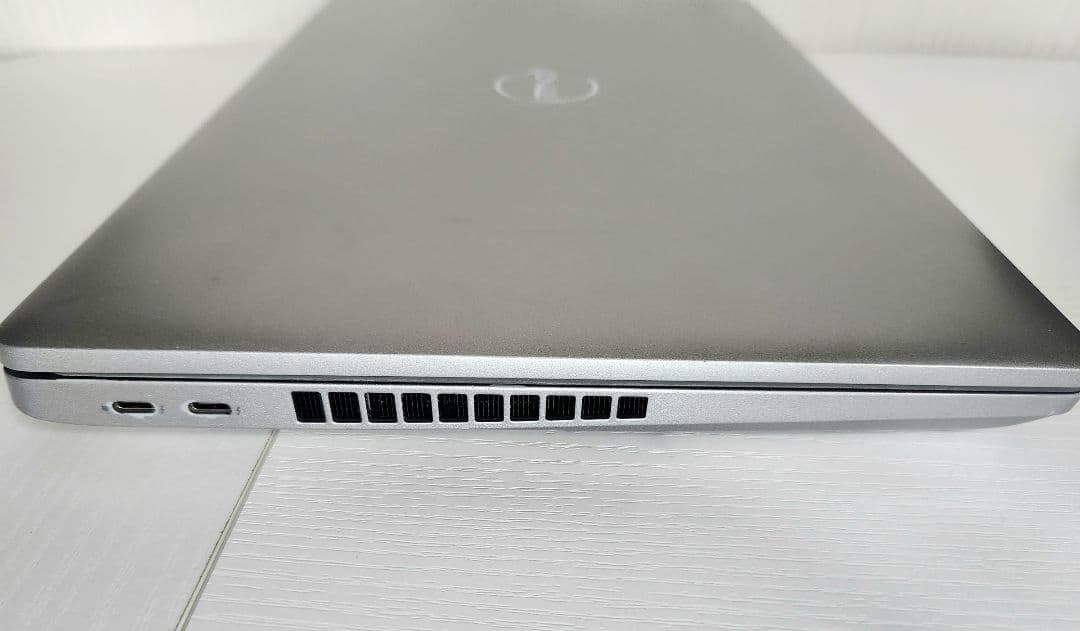 Windowsノート本体 Latitude5521 Corei7-11850H GeForce MX450