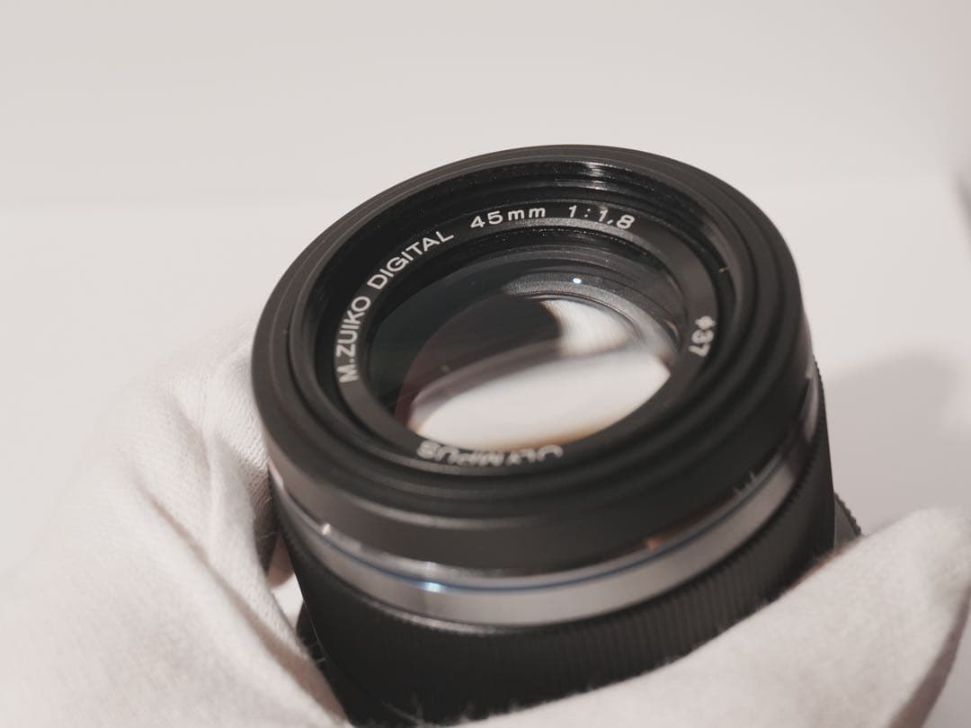 OLYMPUS M.ZUIKO DIGITAL 45mm F/1.8 レンズ