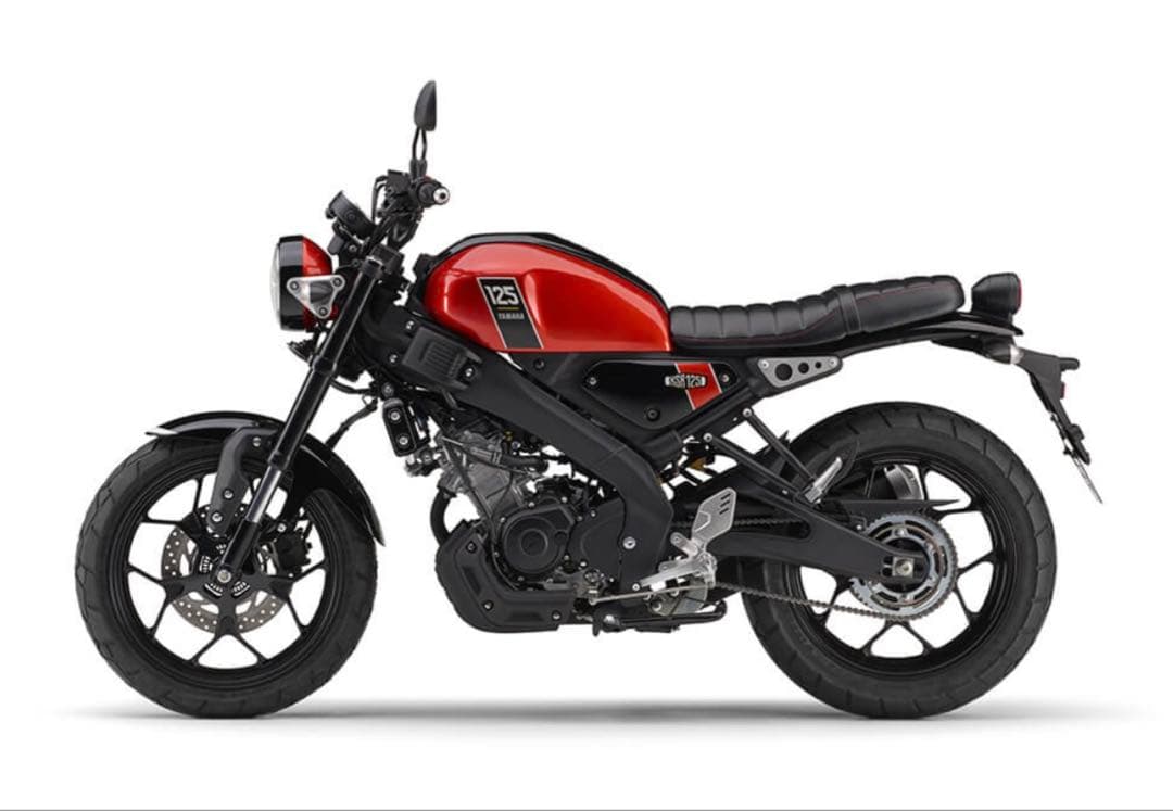 XSR125 タンクカバー ライトカバー 新品未使用