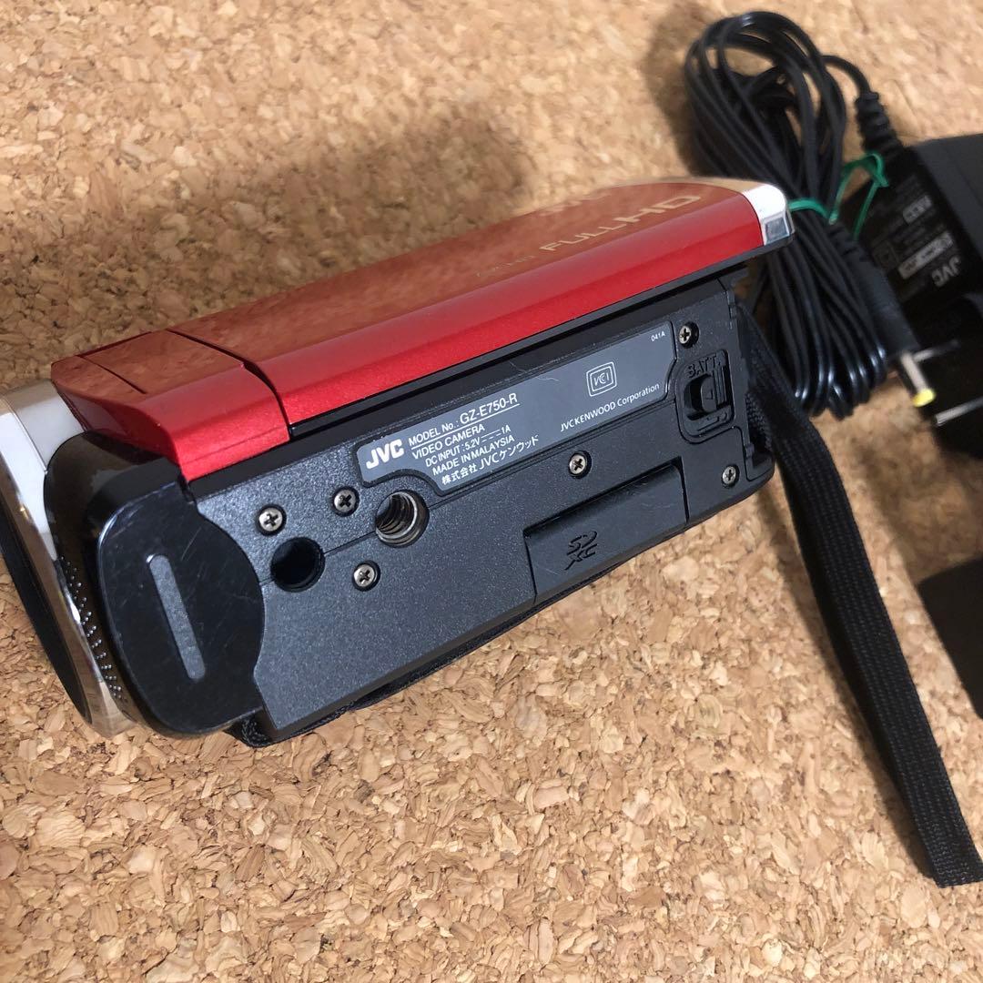 JVC ビデオカメラ GZ-E750-R