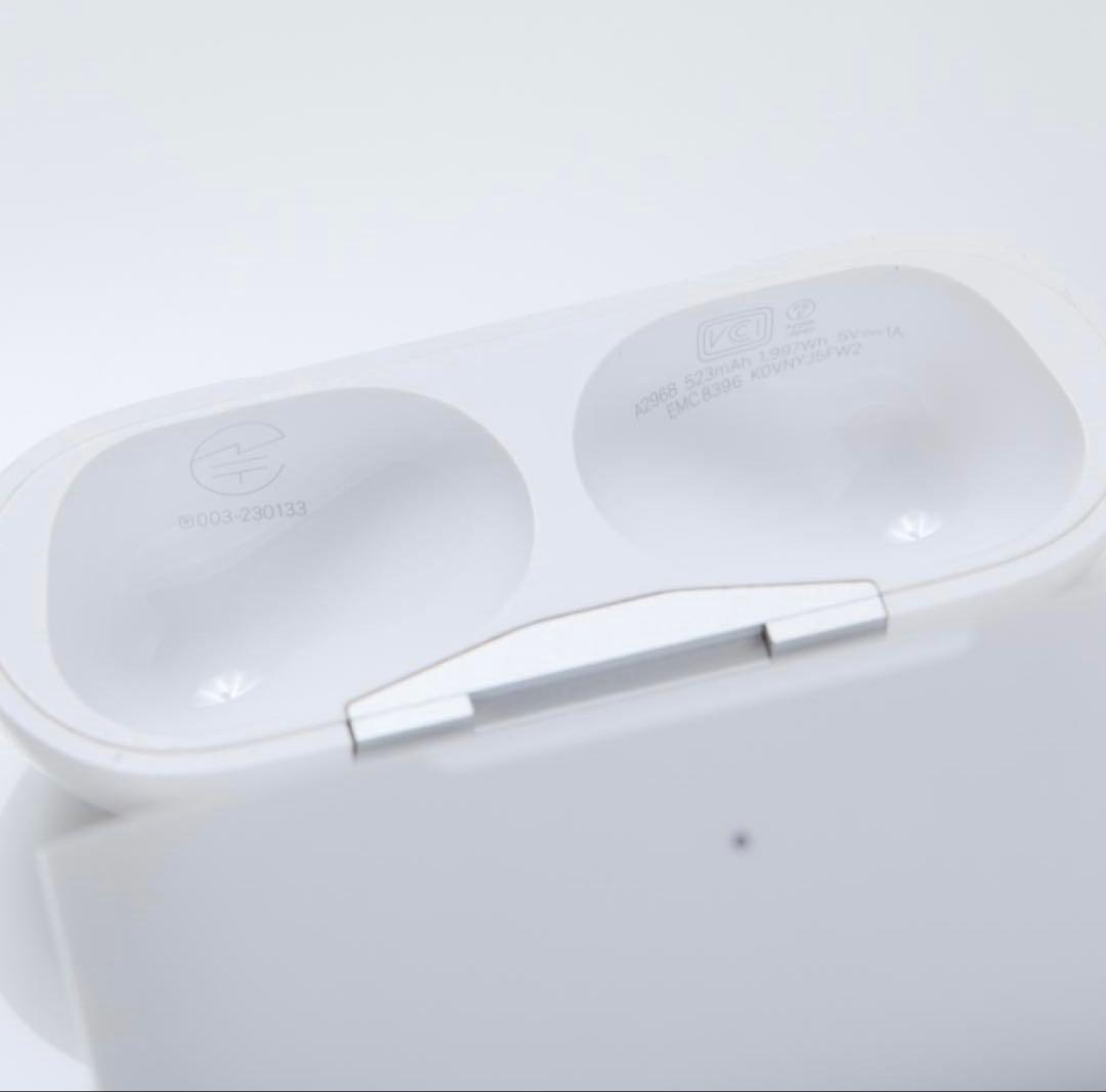 Apple AirPods Pro2 充電ケース込み