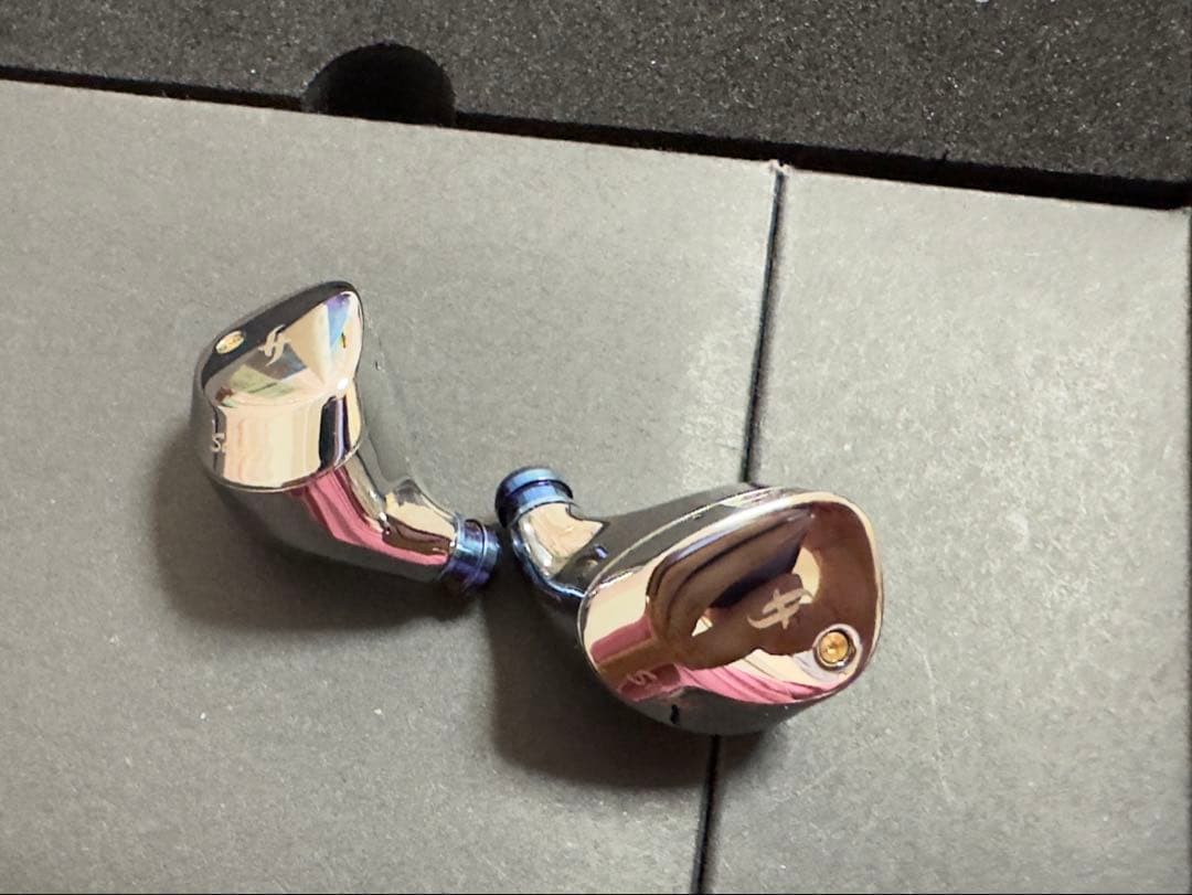 イヤホン Simgot ET142