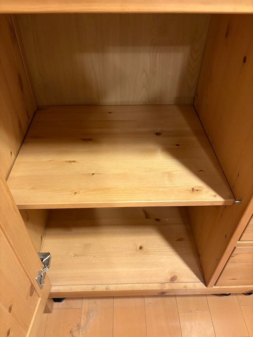 あちこです。ナチュラルウッド 食器棚 引き出し付き