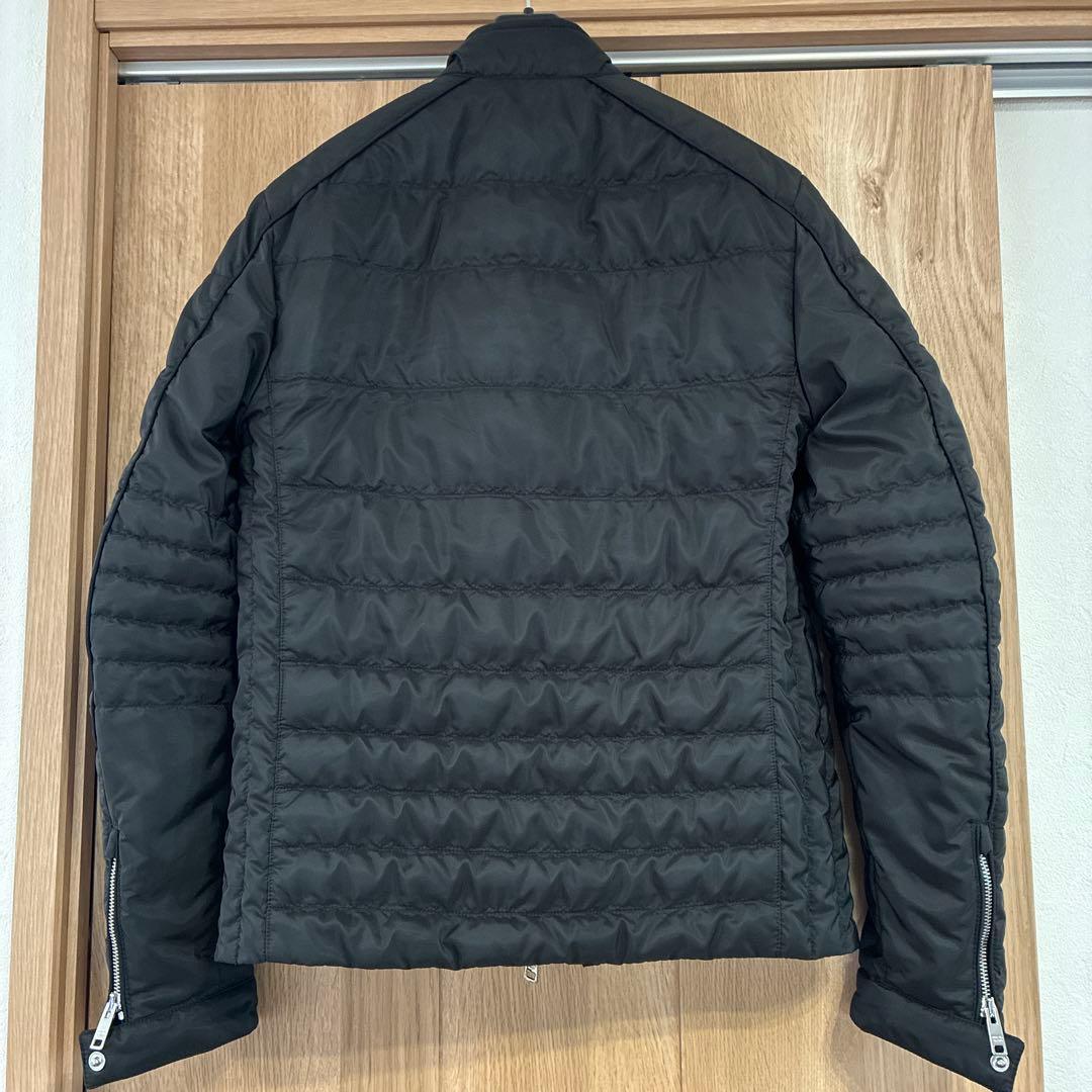 PRADA ブラック ダウンジャケット 46