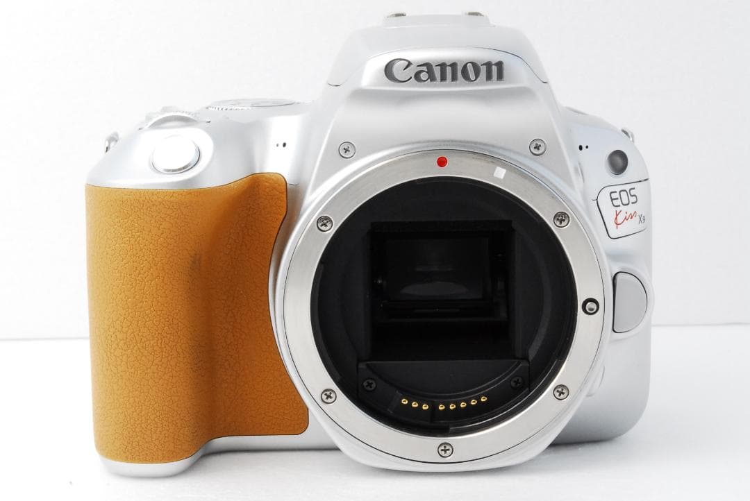 ✨希少カラー✨ キヤノン Canon kiss x9 元箱付き スマホ転送