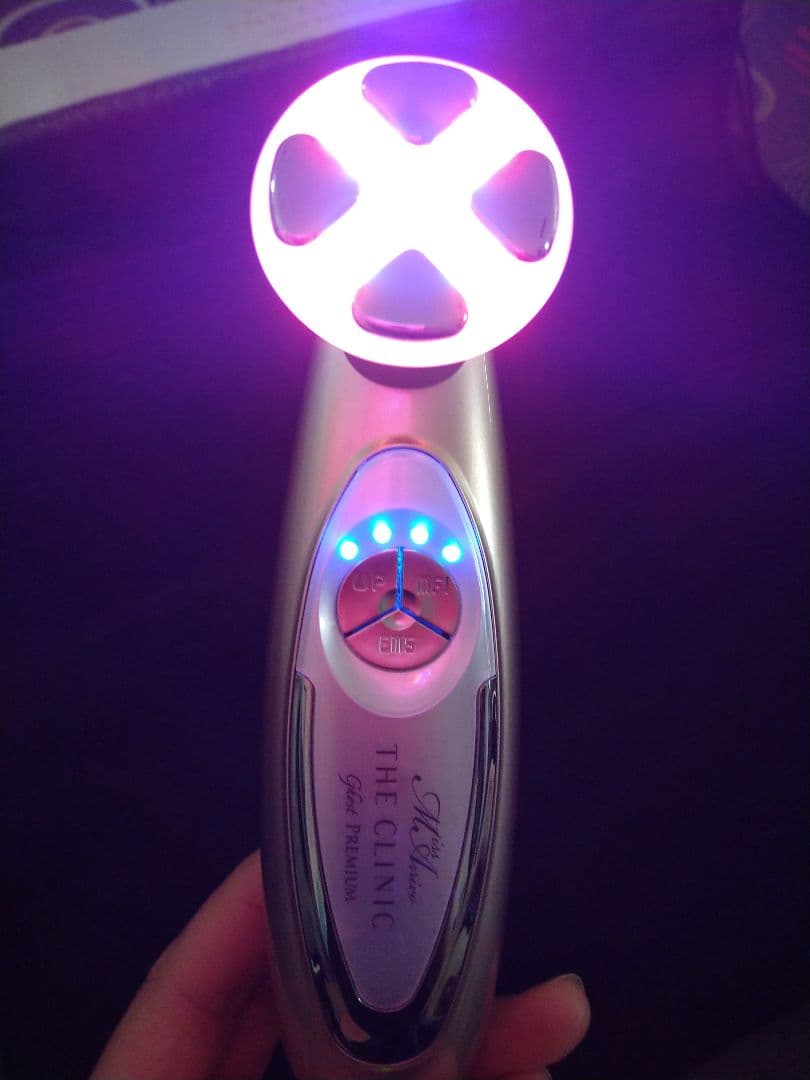 美顔器　Miss Arrivo Ghost（ミスアリーヴォ ゴースト）