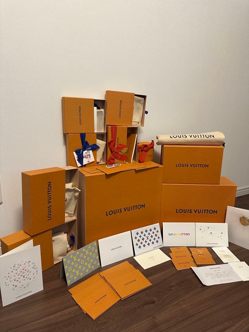 LOUIS VUITTON ギフトボックス10箱とケース類など 送料込！