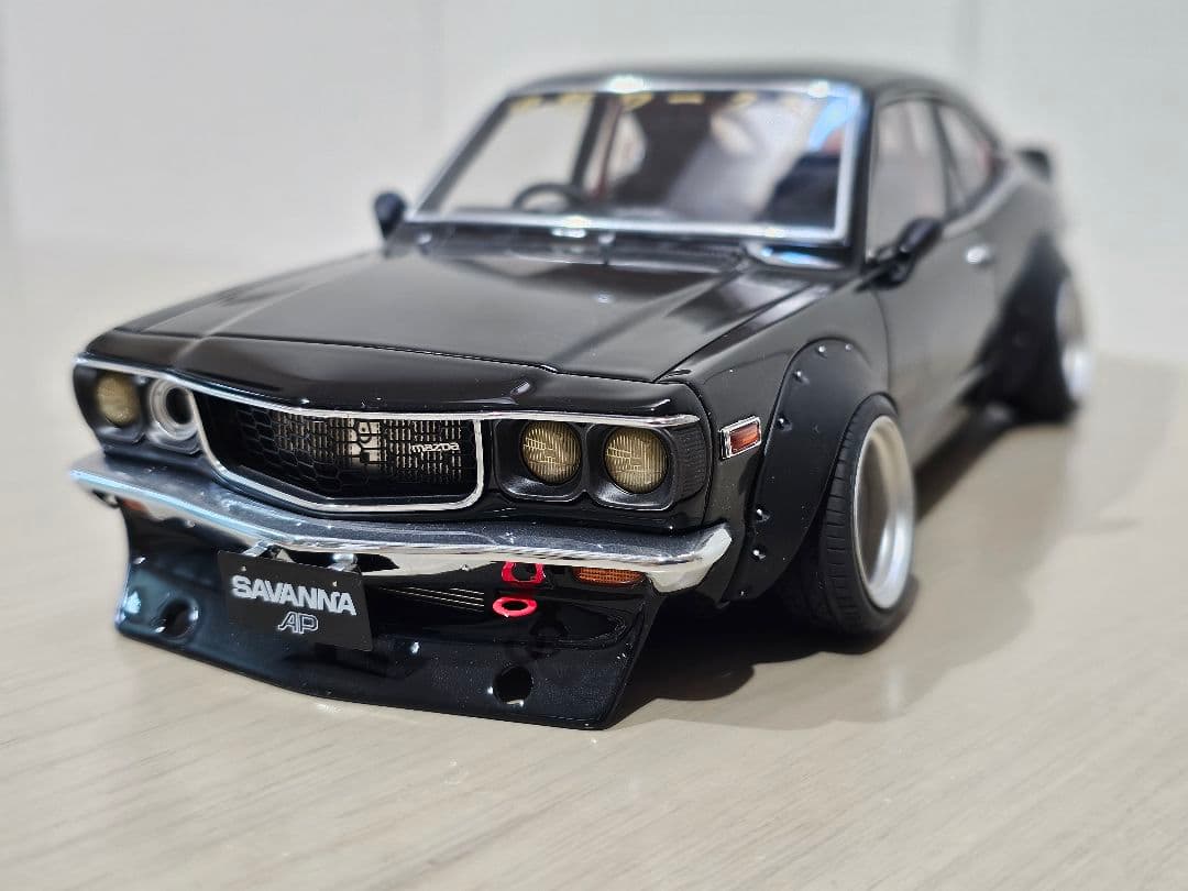 ミニカー ignitionmodel1/18Mazda Savanna (S124A)