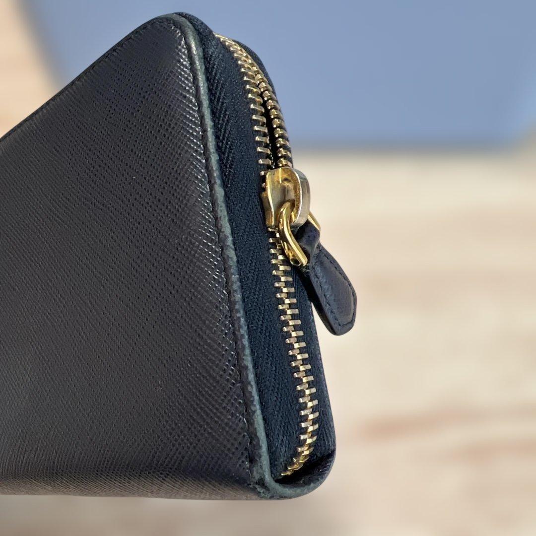 【美品】※限定色PRADA プラダ サフィアーノ 長財布 ラウンドジップ バルト