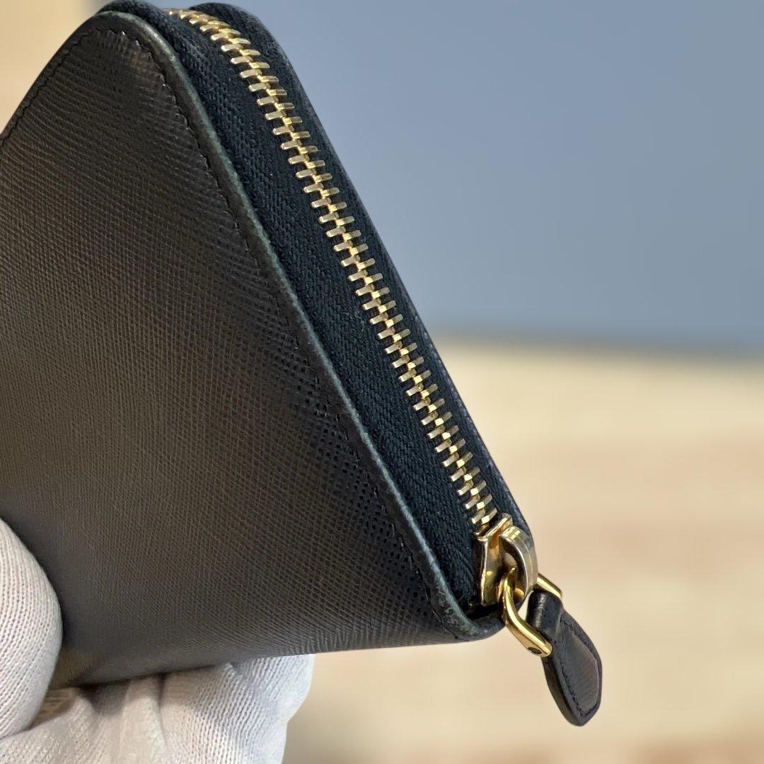 【美品】※限定色PRADA プラダ サフィアーノ 長財布 ラウンドジップ バルト
