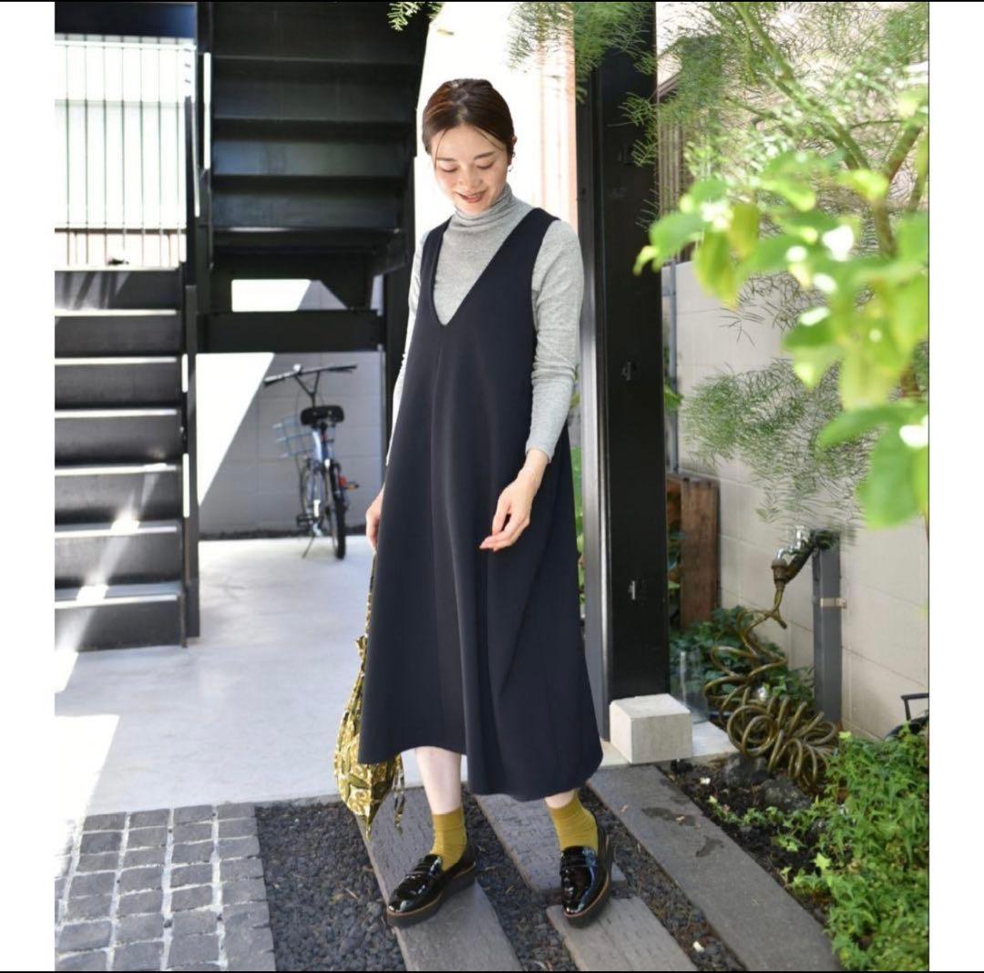 OUR ブラック エナメル ローファー