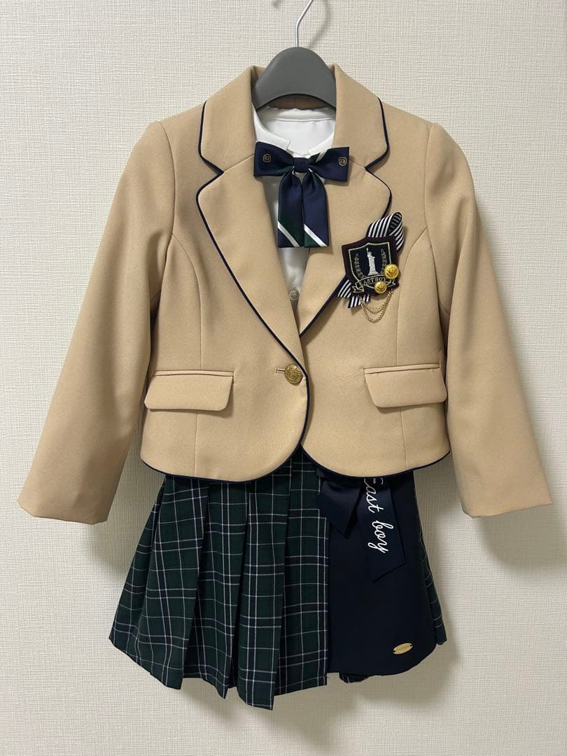 子供用フォーマルスーツ ベージュジャケット