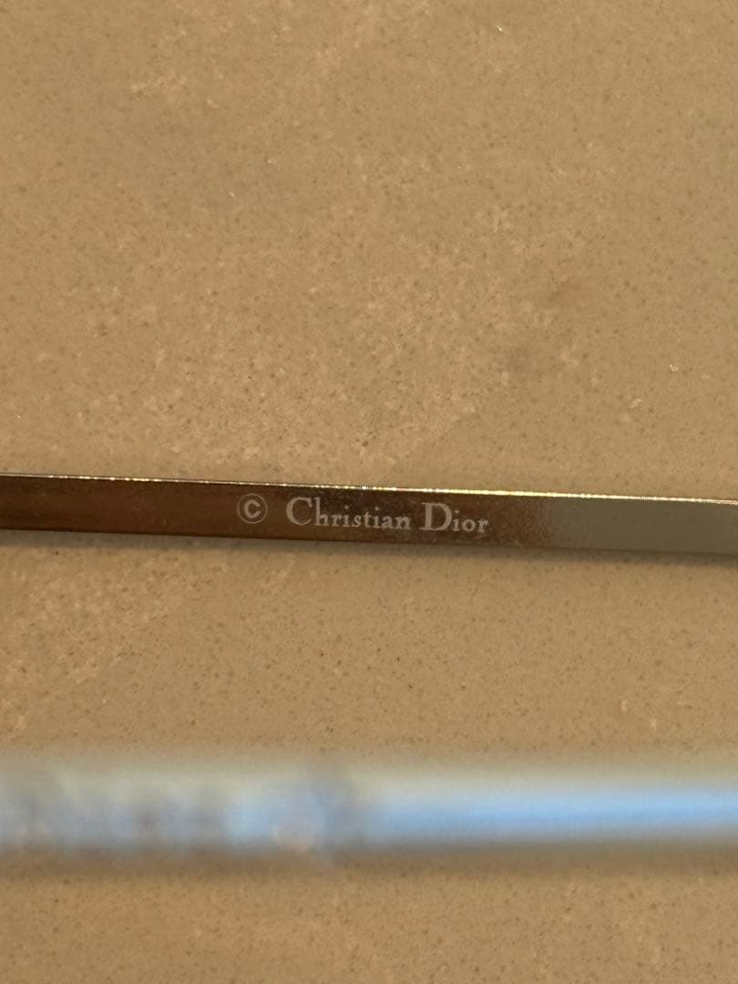 Dior Pop サングラス