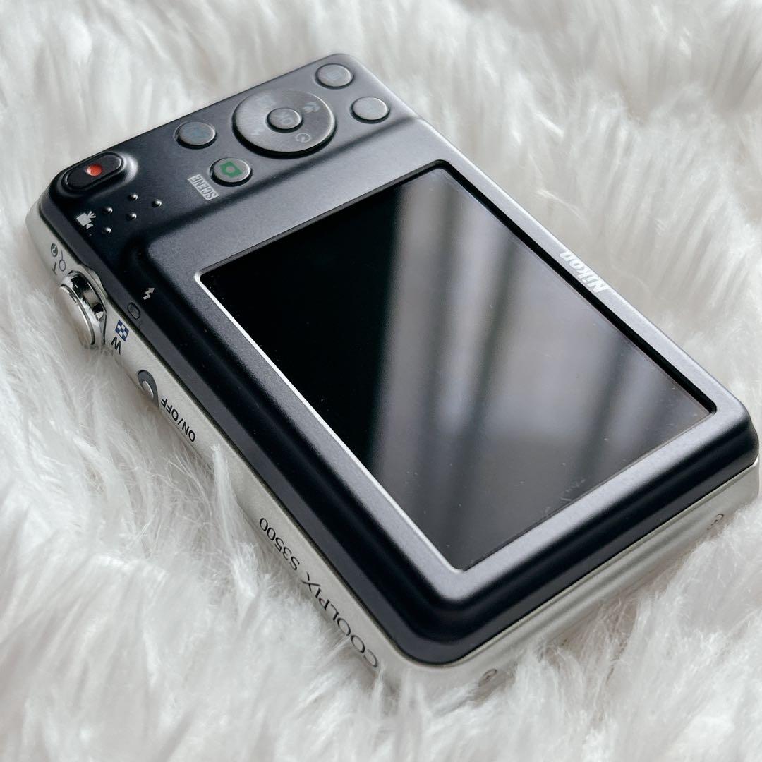 【美品】Nikon COOLPIXS3500 外箱 取説付 ニコン　クールピクス