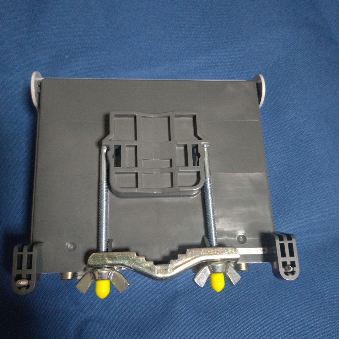 DXアンテナ　UHF家庭用ブースタ　33db形　BU33L1