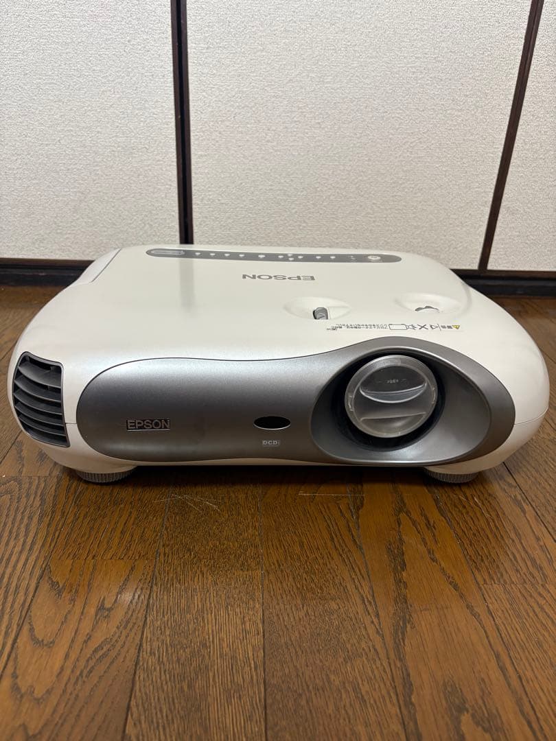 EPSON EMP-TW500 プロジェクター 本体