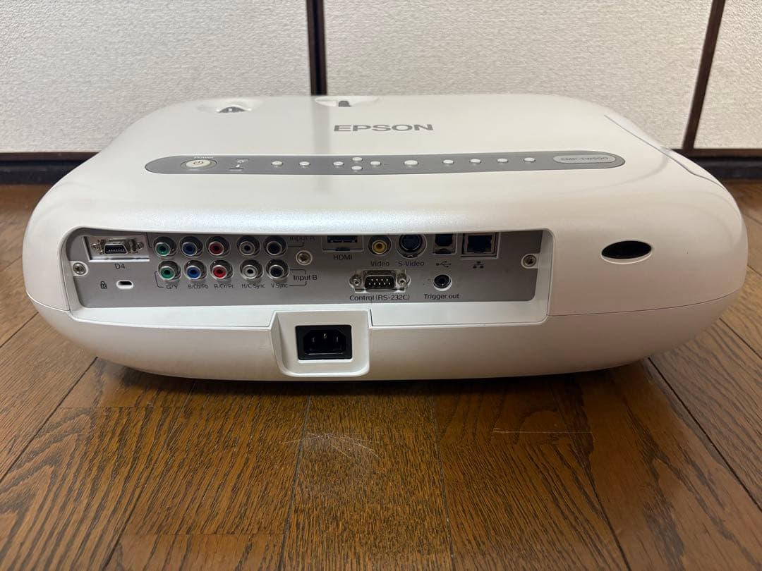 EPSON EMP-TW500 プロジェクター 本体