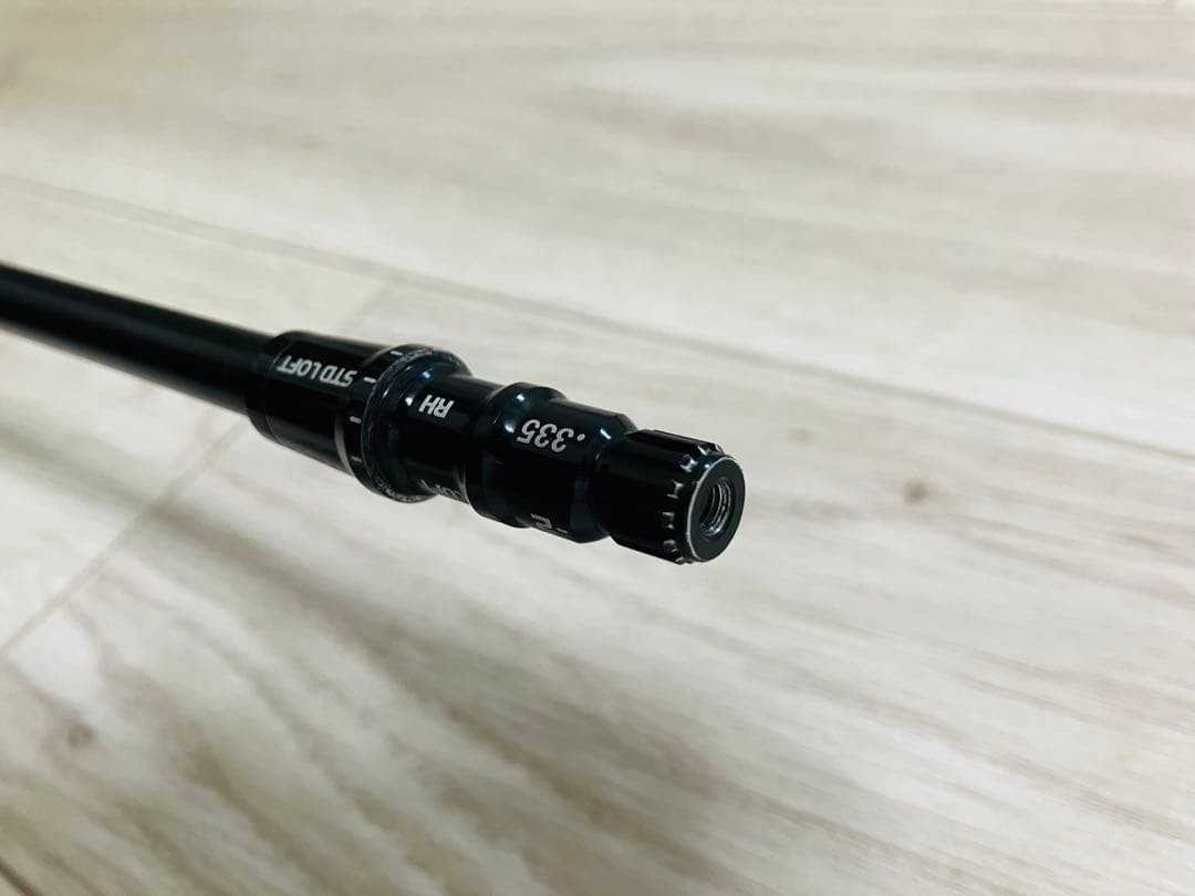 TOUR AD IZ-6 flex S テーラーメイドスリーブ