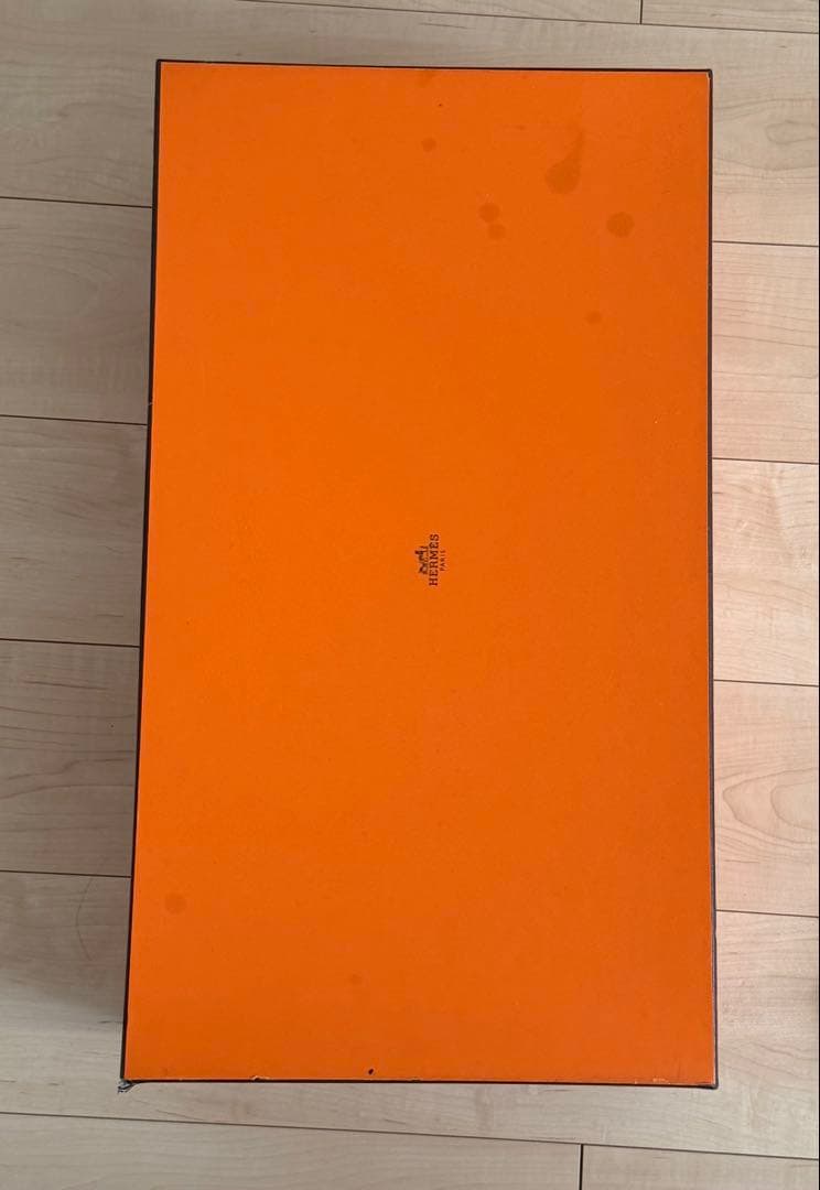 LOUIS VUITTONのハンガー＆HERMES ボックス