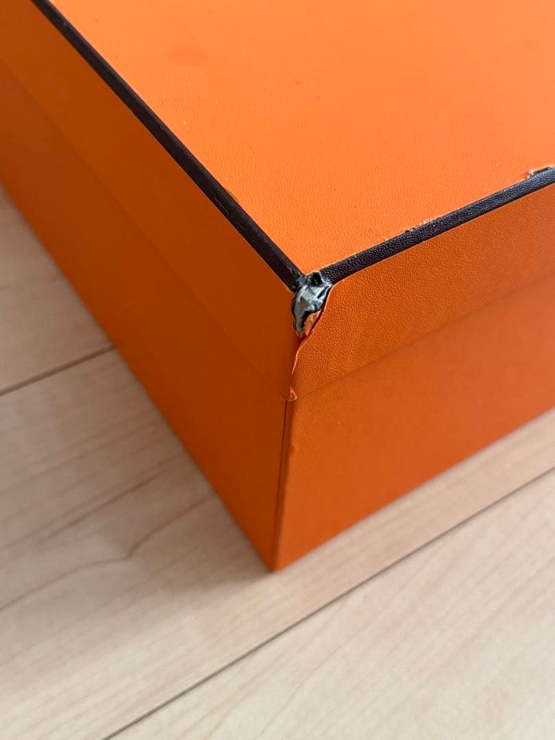 LOUIS VUITTONのハンガー＆HERMES ボックス