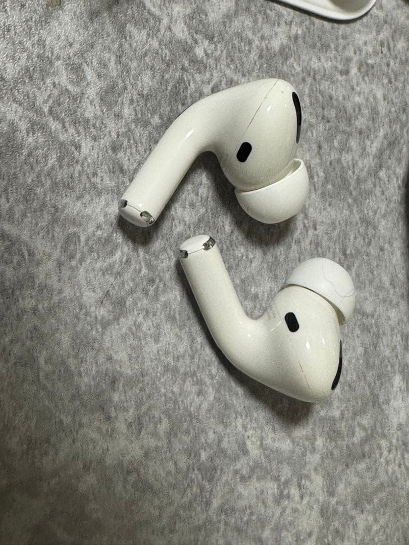 Apple AirPods Pro本体ワイヤレス充電ケース ケーブル付属 正規品