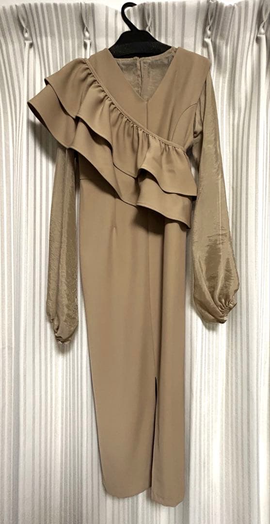 【ぷりん】CAPRICIEUX LE'MAGE 3SETアシメフリルワンピ