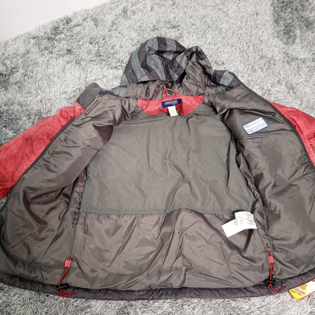 新品　ONYONE　オンヨネ　子ども用スキーウェア 150cm　上下セット
