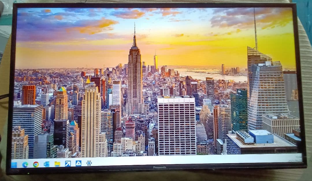 43型液晶テレビPanasonic TH-43F300HT2019年製no.3⑥